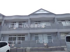 フラットフィールドの外観画像