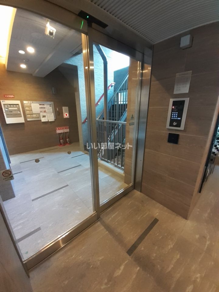 エントランス