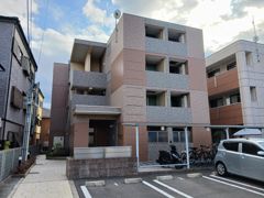 グレンツェン茨木の外観画像