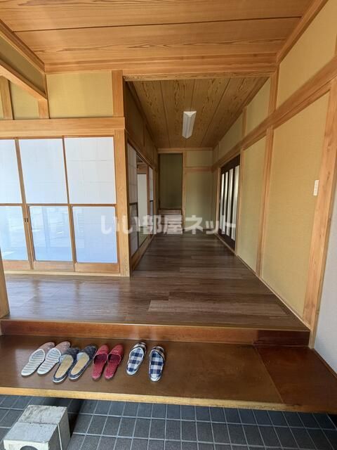 玄関