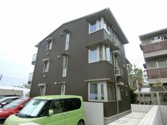 プルーニャ A棟の外観画像
