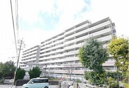 ロワールマンション空港南の外観画像