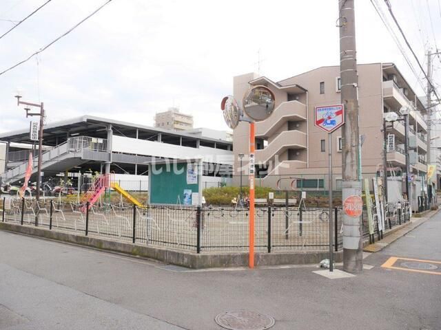 近くに施設あり