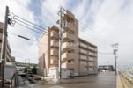 ユーミー新高岡の外観