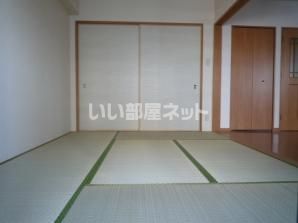 ベッドルーム
