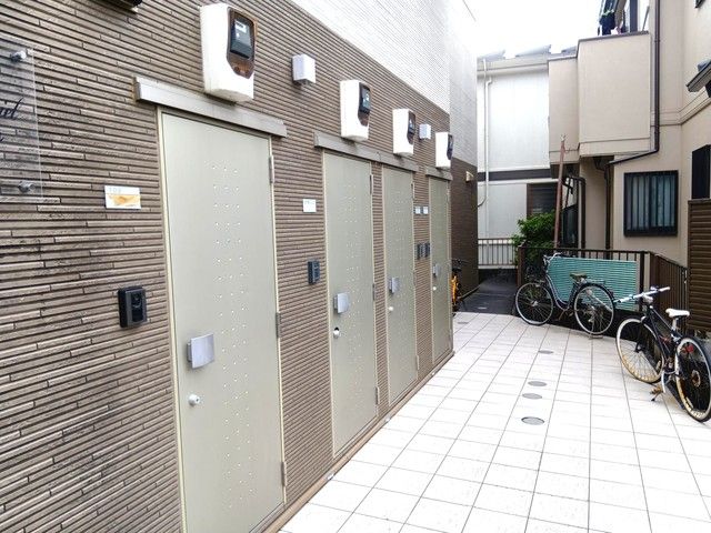 その他
