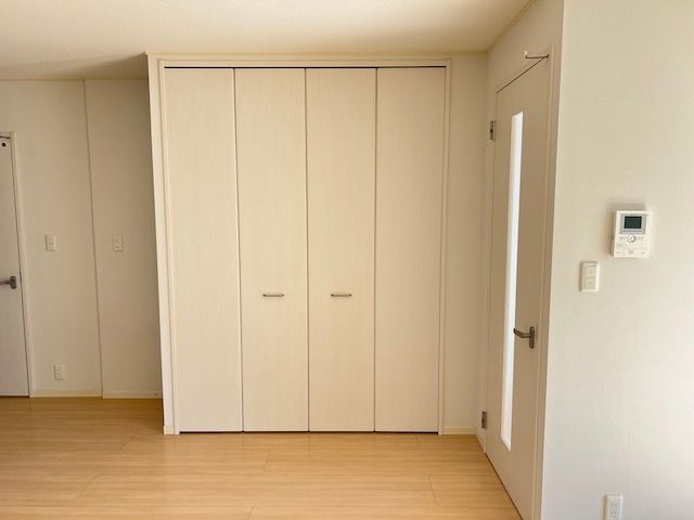 ベッドルーム