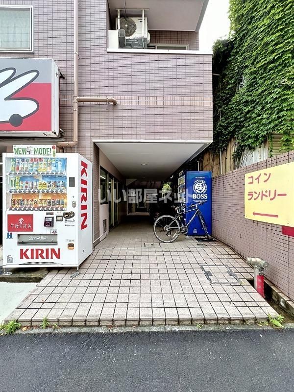 エントランス