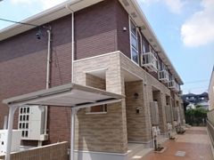 シャイン コート ナルコの外観画像