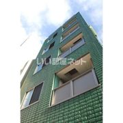 アンプルールフェールスリーズの外観画像