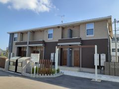 クール四季 冬の外観画像