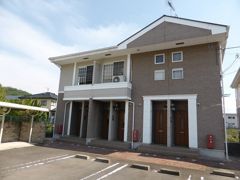 ファインポニー Bの外観画像