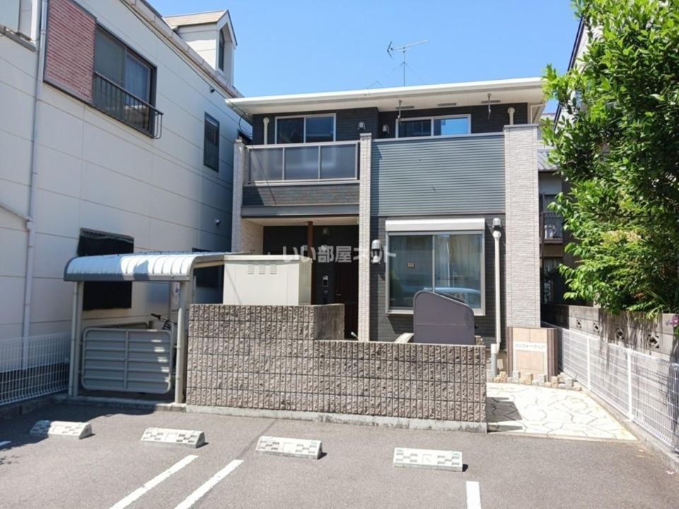 コンフォーティアの外観画像