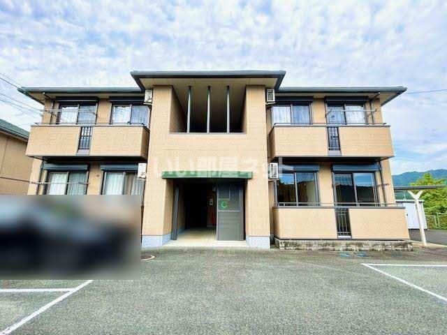 恋路ガーデンプレイス C棟の外観画像
