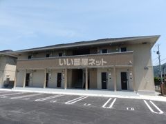 シャイン リーフ 山口 A棟の外観画像