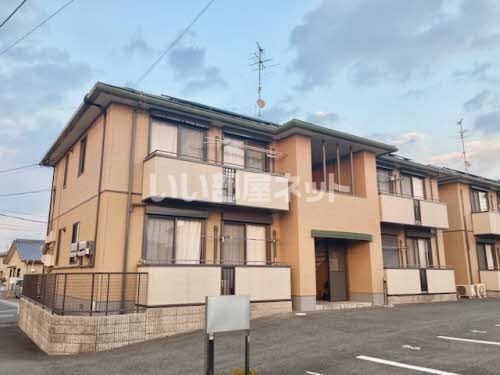 シャーメゾン際波 A棟の外観画像