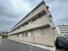 グロース小山の外観画像
