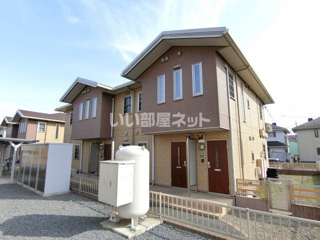 グランド ドール E棟の外観画像