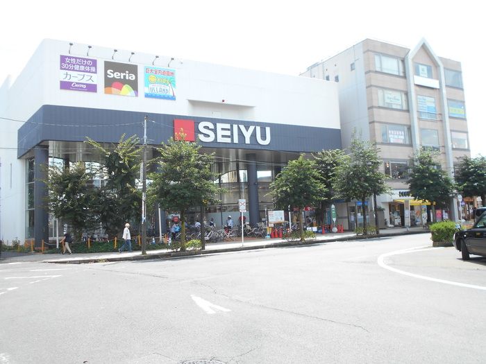 近くに施設あり
