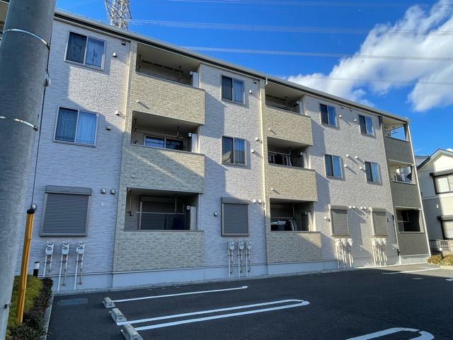 Beee yondの外観画像