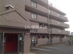 アスティーロイヤルの外観画像