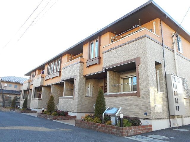 タートルクレインの外観画像