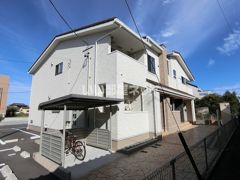 クレール フォンテーヌの外観画像