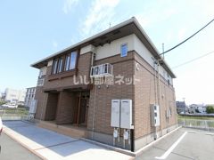 サン パインテイル Cの外観画像