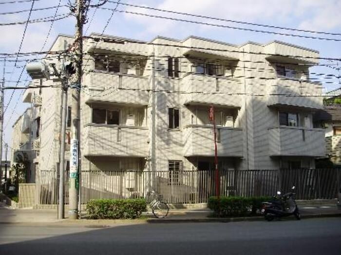 Cherry Courtの外観画像