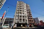 アディーレ西新の外観