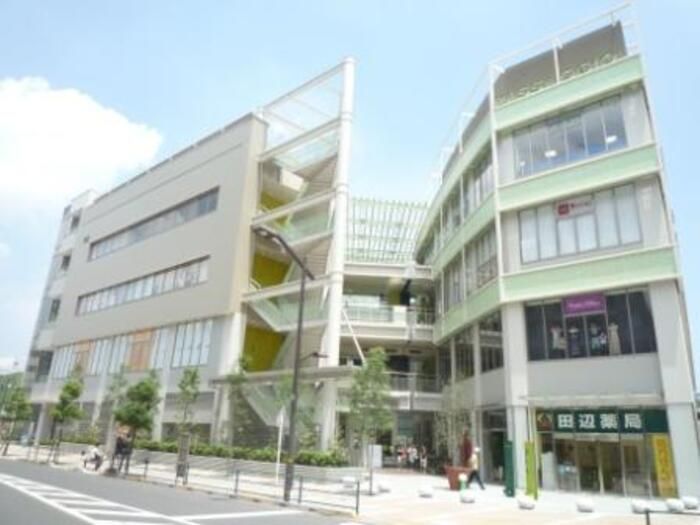 近くに施設あり