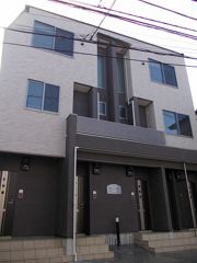 ファミーユの外観画像