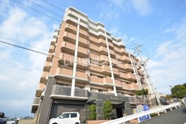 Etrangeの外観画像