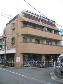 輪々館の外観画像