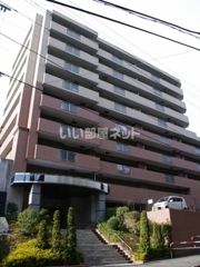 ディナスカーラ北山の外観画像