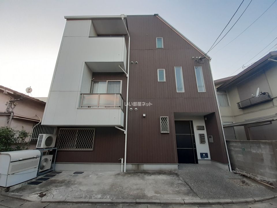 MAISONETIC クアトロプエルタスの外観画像