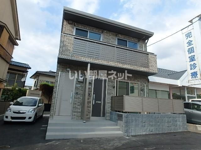 コミュレストの外観画像