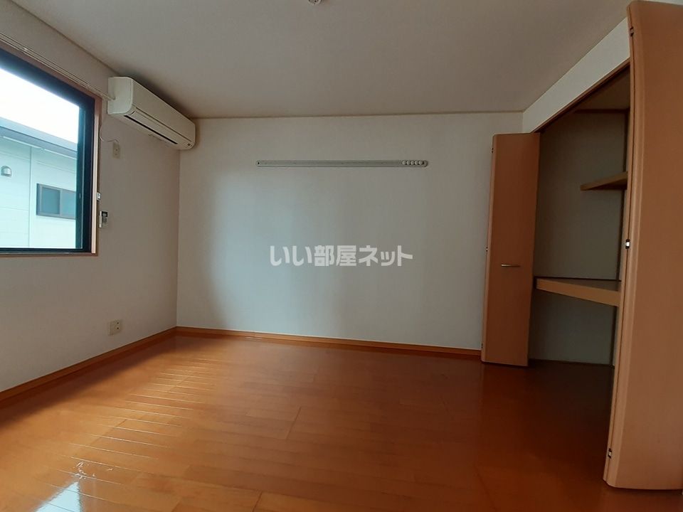 ベッドルーム