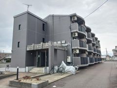 アースマーシーマンションの外観画像