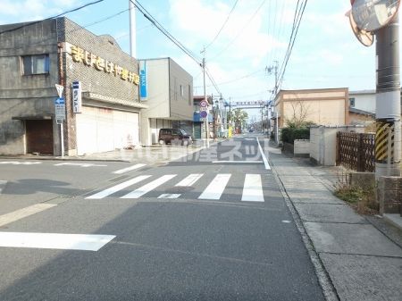 近くに施設あり