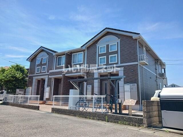 フォレスト里吉の外観画像