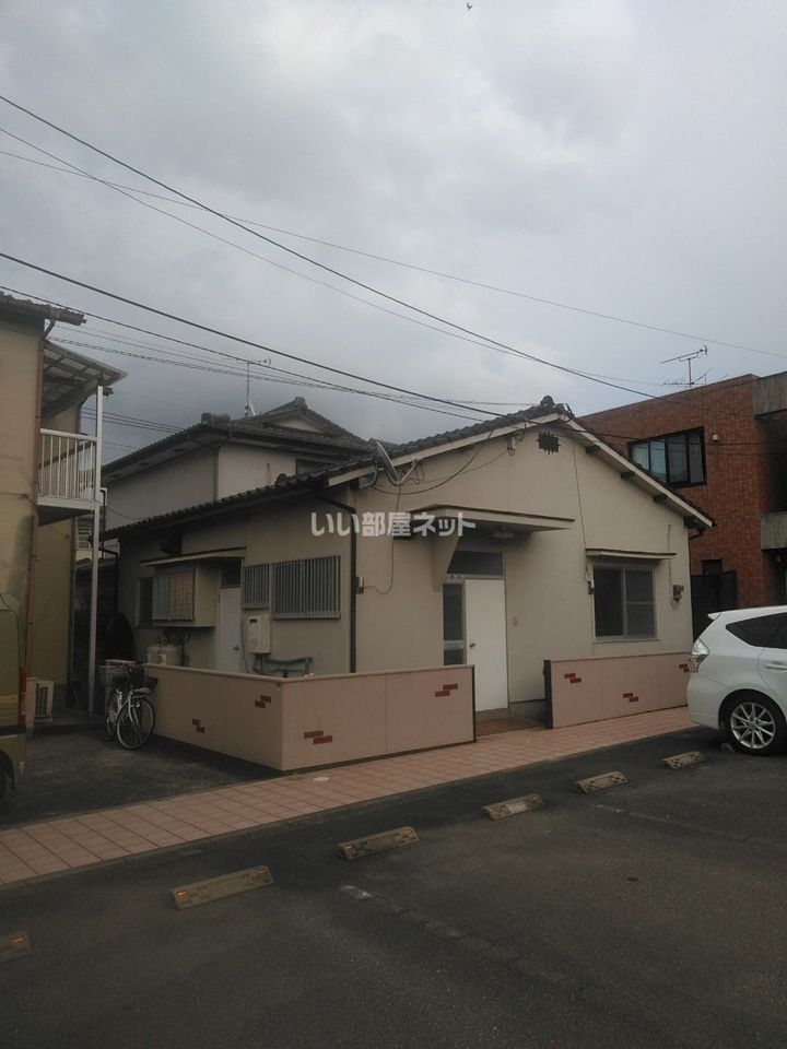 有田貸家の外観画像