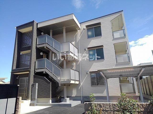 Mana Wingの外観画像