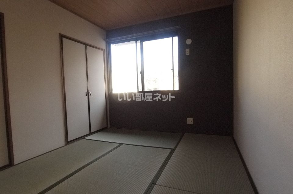 ベッドルーム