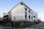 Castle Shinrakuの外観