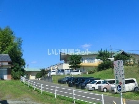 近くのチアフルこども園まで532m(徒歩7分)
