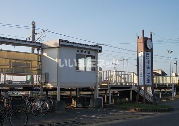 近くの施設まで401m（徒歩6分）