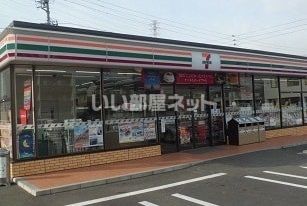 近くのセブンイレブン 東海市日本福祉大学前店まで769m(徒歩10分)