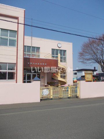 近くの幼稚園・保育園まで185m（徒歩3分）