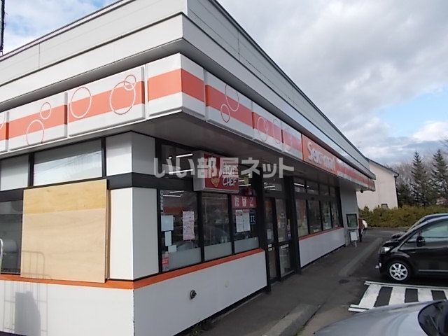 近くのセイコーマートまきば店まで507m（徒歩7分）